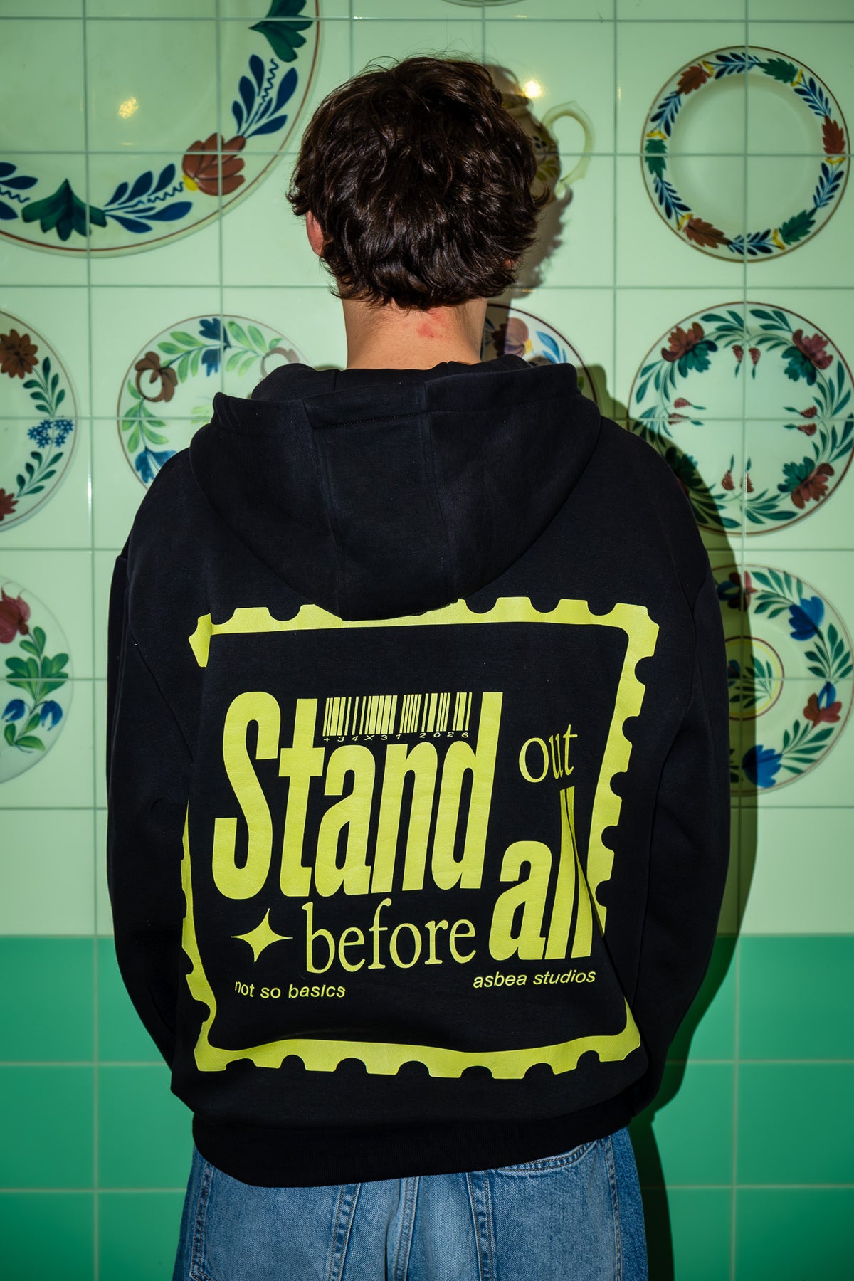STAND OUT BEFORE ALL ZIPPER - BLACK
